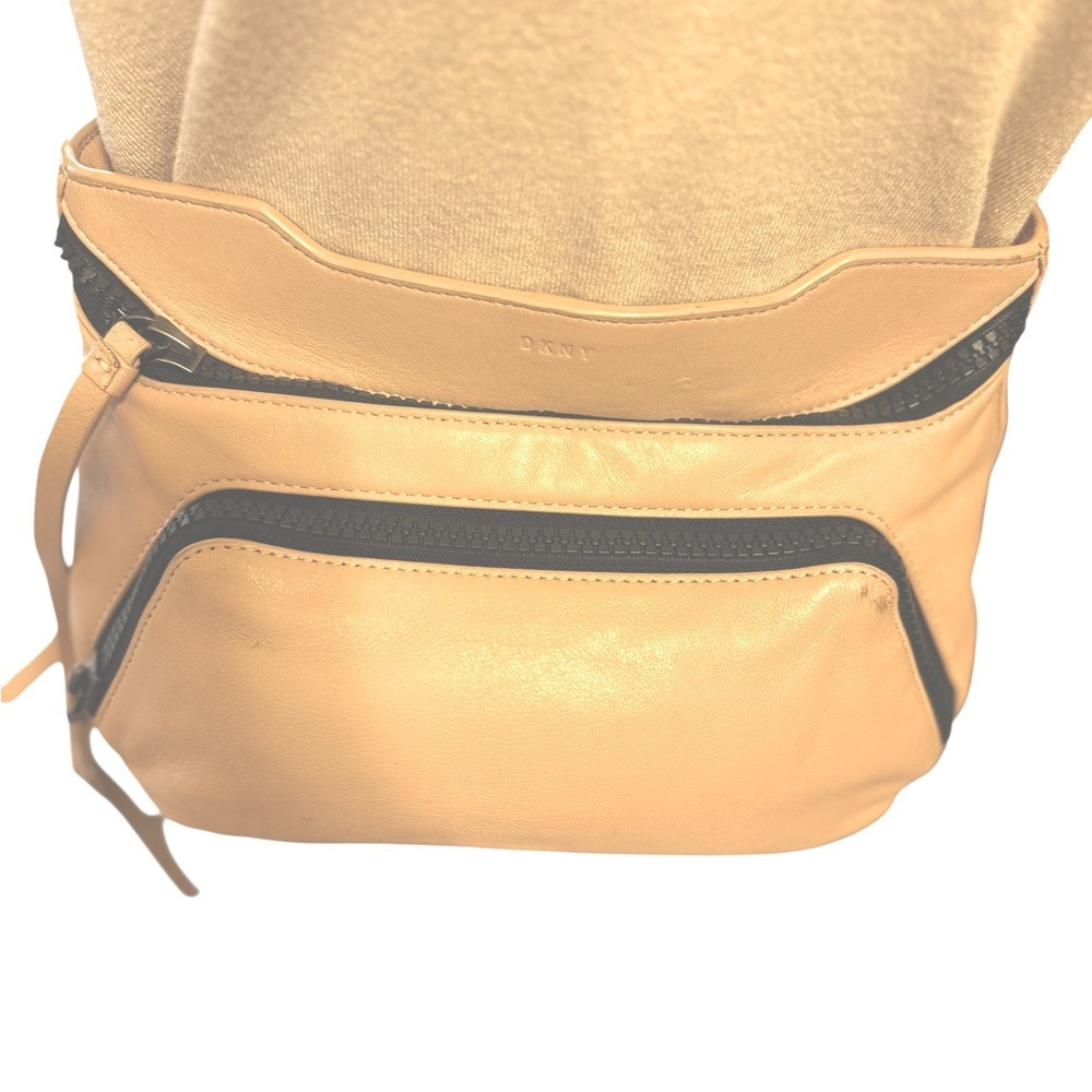 DKNY Tan Leather BELT BAG Bag - Picture 14 of 14